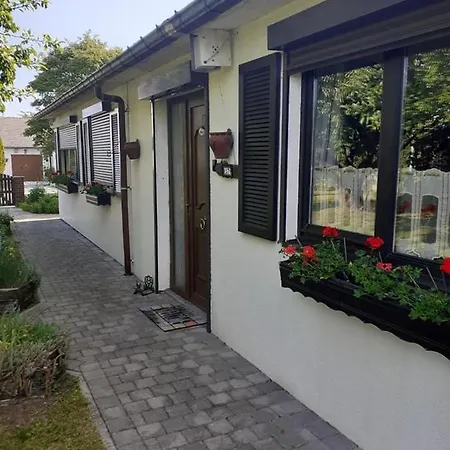 L'etape Gourmande, D'hôtes Couette-café